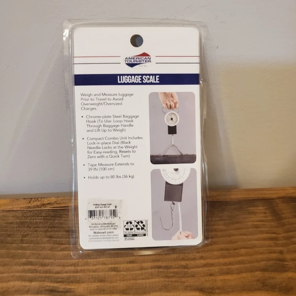 American Tourister Luggage Scale and Converter Set